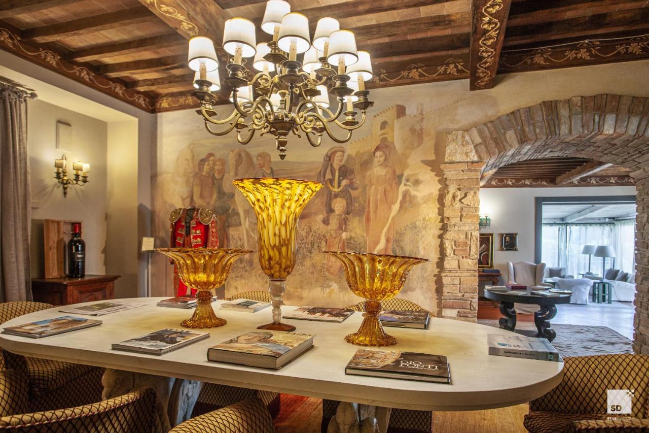Отель Relais Todini - Residenza D'Epoca - Luxury Historic House Экстерьер фото