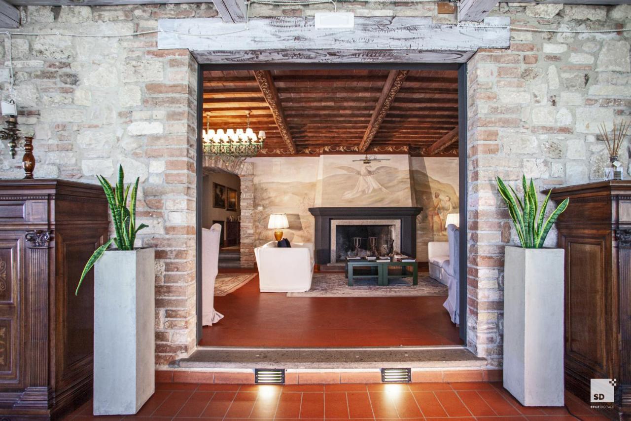 Отель Relais Todini - Residenza D'Epoca - Luxury Historic House Экстерьер фото