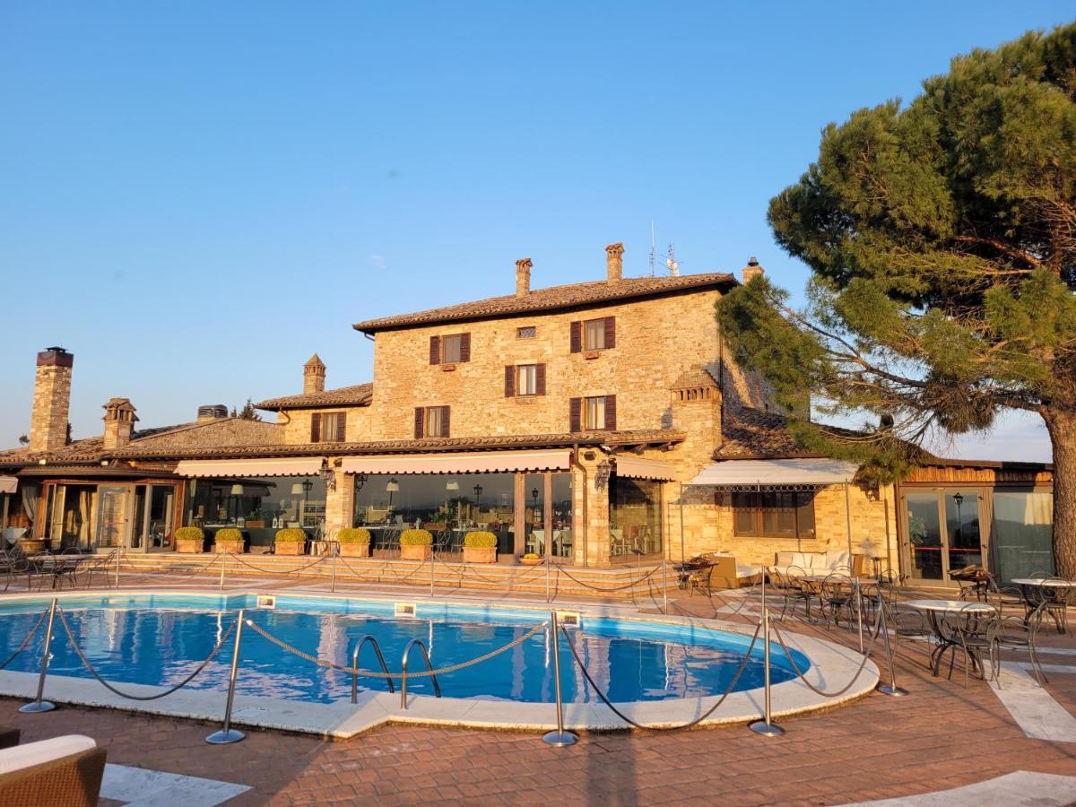 Отель Relais Todini - Residenza D'Epoca - Luxury Historic House Экстерьер фото