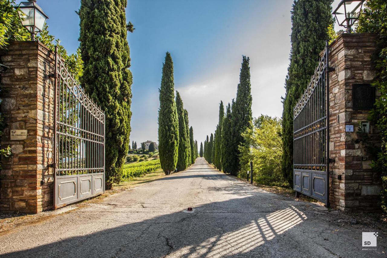 Отель Relais Todini - Residenza D'Epoca - Luxury Historic House Экстерьер фото