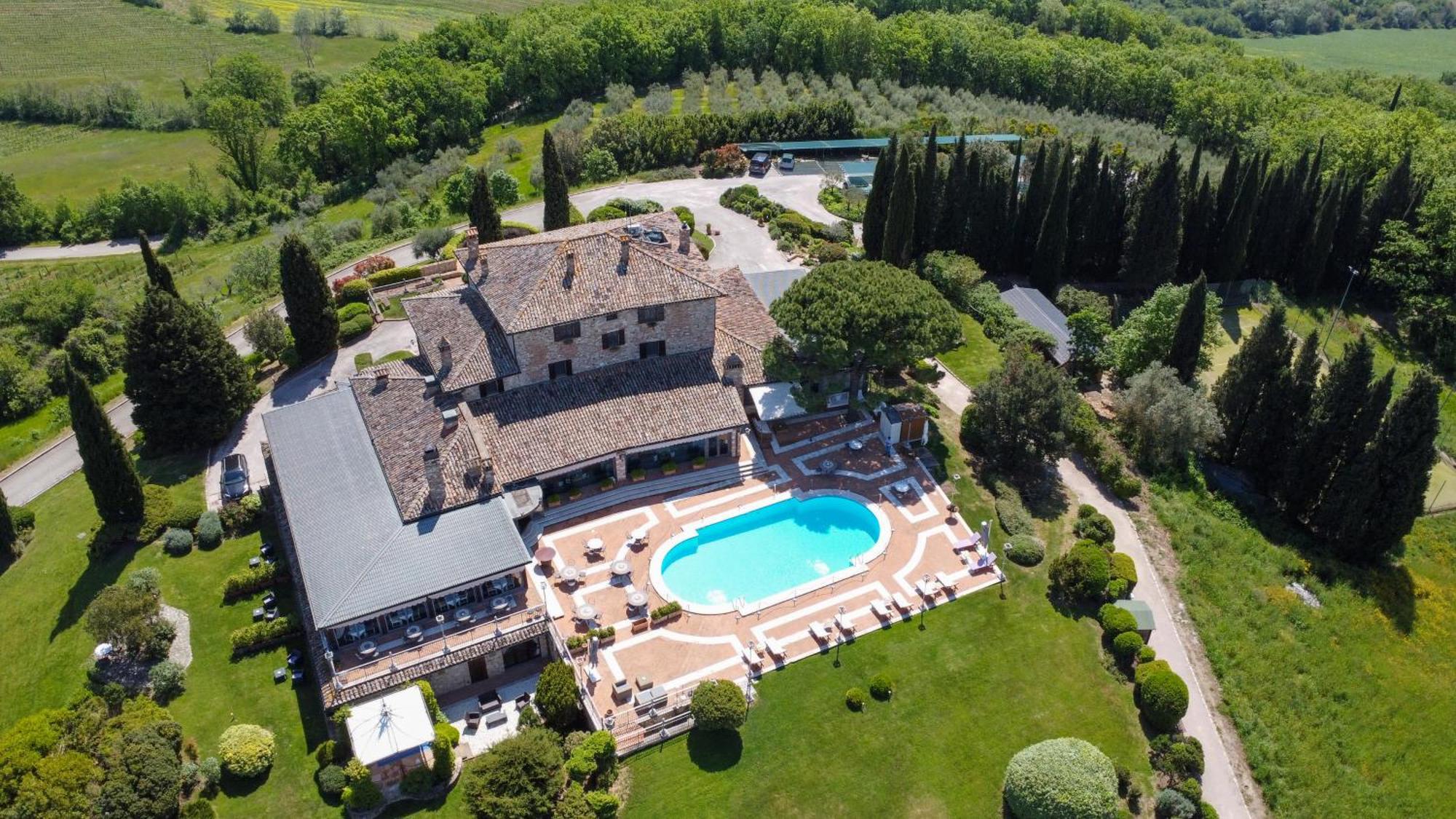 Отель Relais Todini - Residenza D'Epoca - Luxury Historic House Экстерьер фото